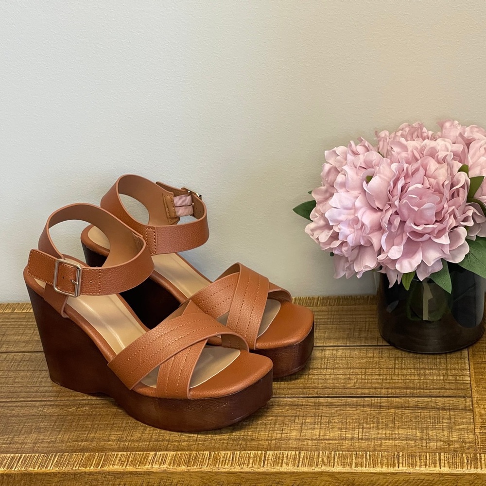 Chelsea Brown Platform Sandals